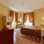Sofia 4*