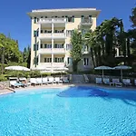 Hotel Sofia Gardone Riviera