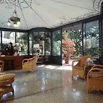 Hotel Sofia Gardone Riviera