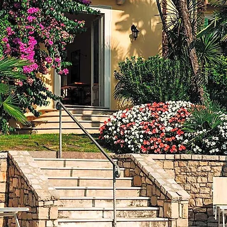 Sofia Ξενοδοχείο 4*