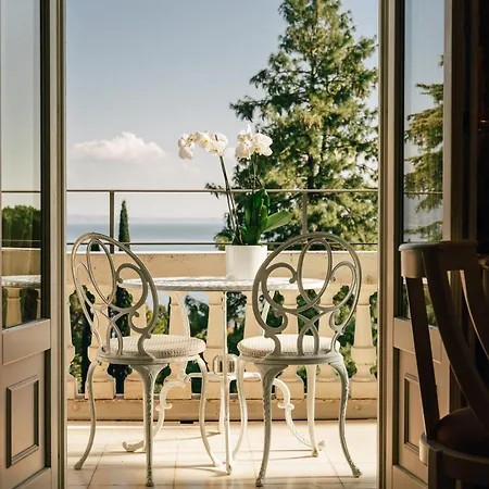 Hotel Sofia Gardone Riviera