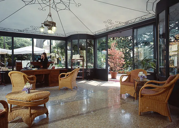 Sofia Hotel Gardone Riviera