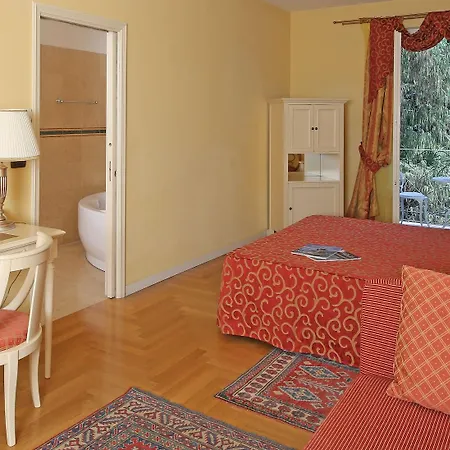 Sofia 4* Gardone Riviera